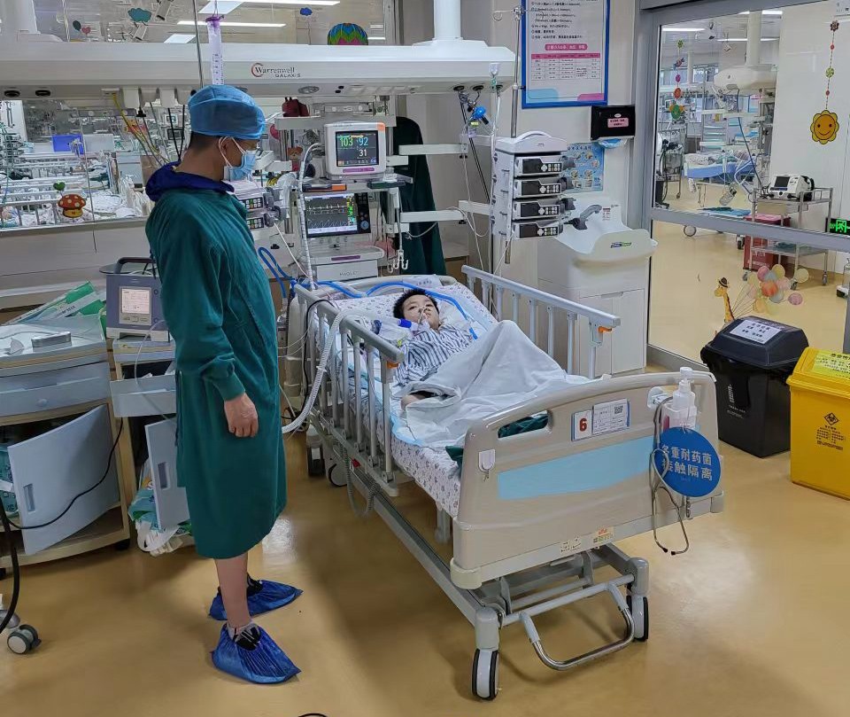 大理市跨省救护车出租公司